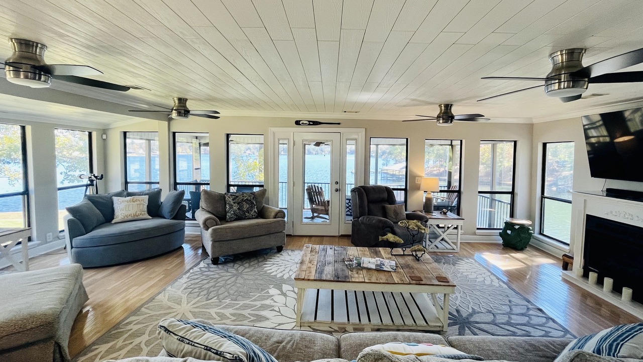 Photo of Bedroom in Dadeville