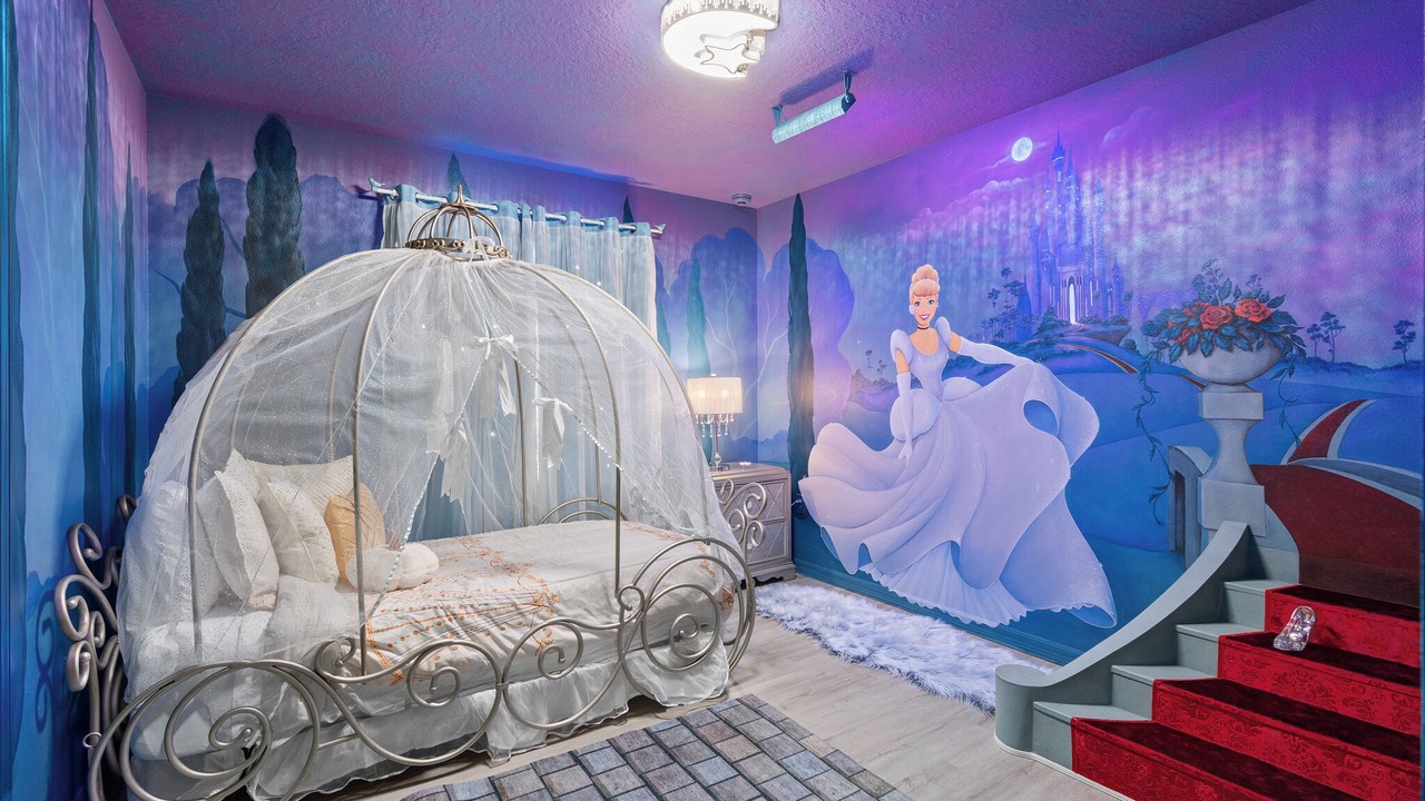 Photo of Bedroom in Davenport