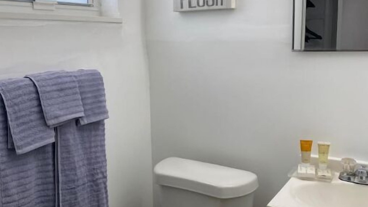 Photo of Bathroom in Royal Poinciana