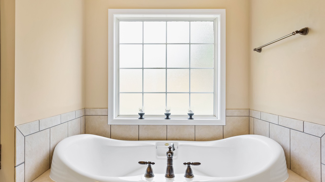 Photo of Bathroom in Enterprise