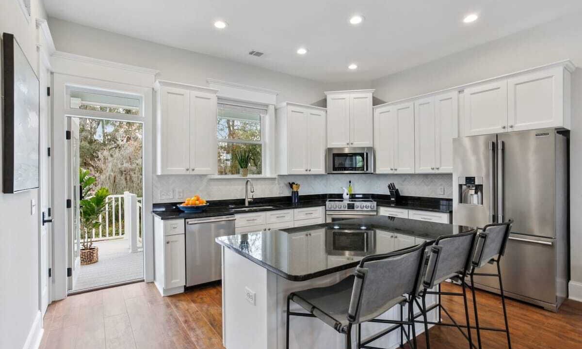 Photo of Kitchen in Whitemarsh Island