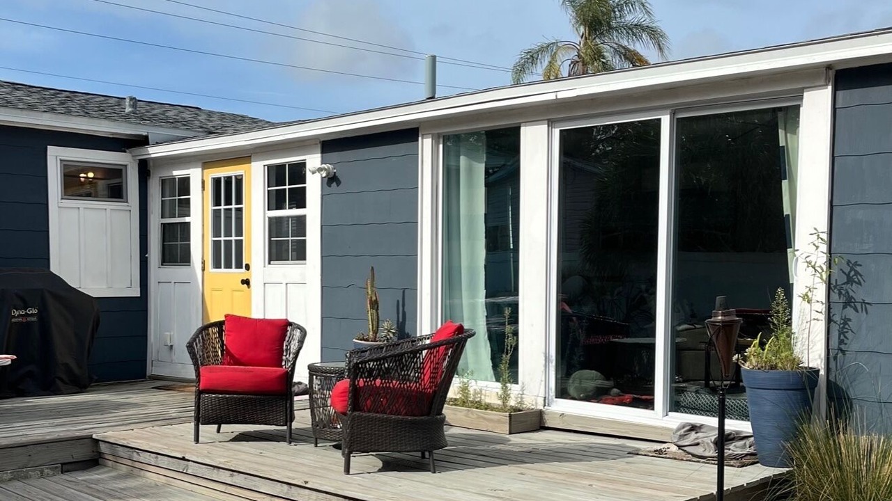 Photo of Patio Balcony in Disston Heights