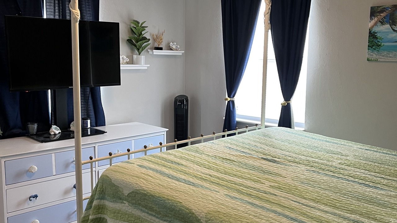 Photo of Bedroom in Disston Heights
