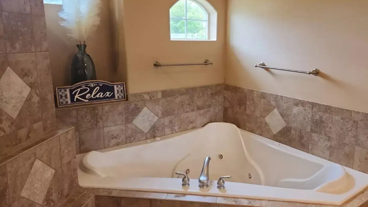 Photo of Bathroom in Niceville