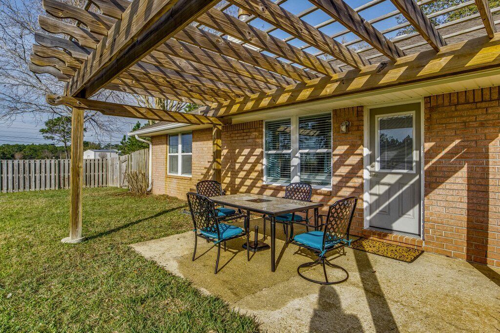 Photo of Outdoor in Gulf Breeze