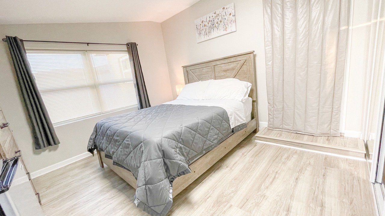 Photo of Bedroom in Pinellas Park