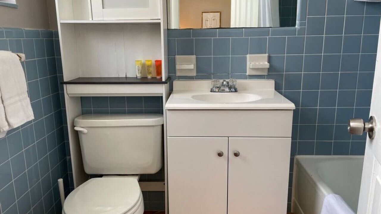 Photo of Bathroom in Bay Esplanade