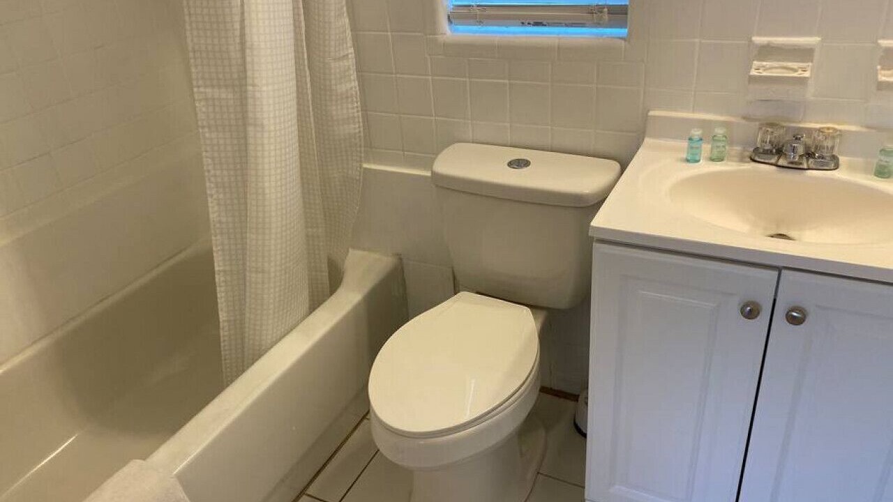 Photo of Bathroom in Bay Esplanade