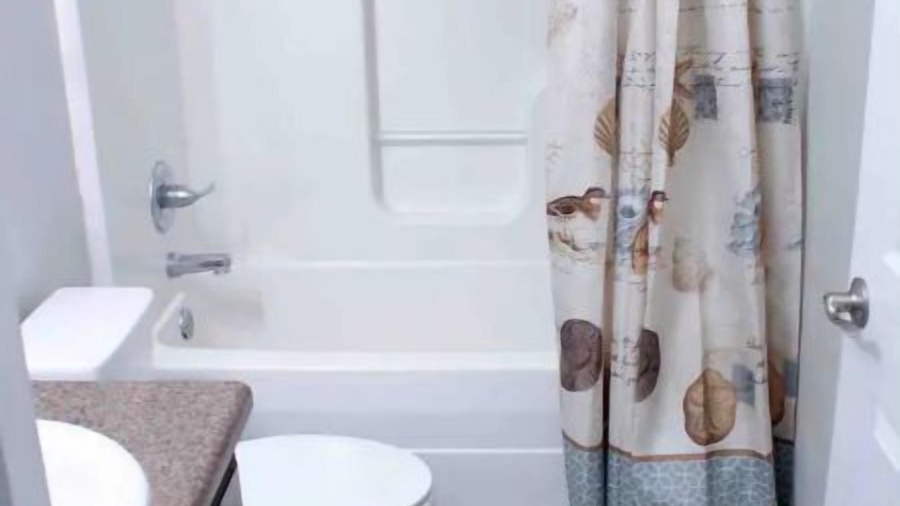 Photo of Bathroom in Navarre