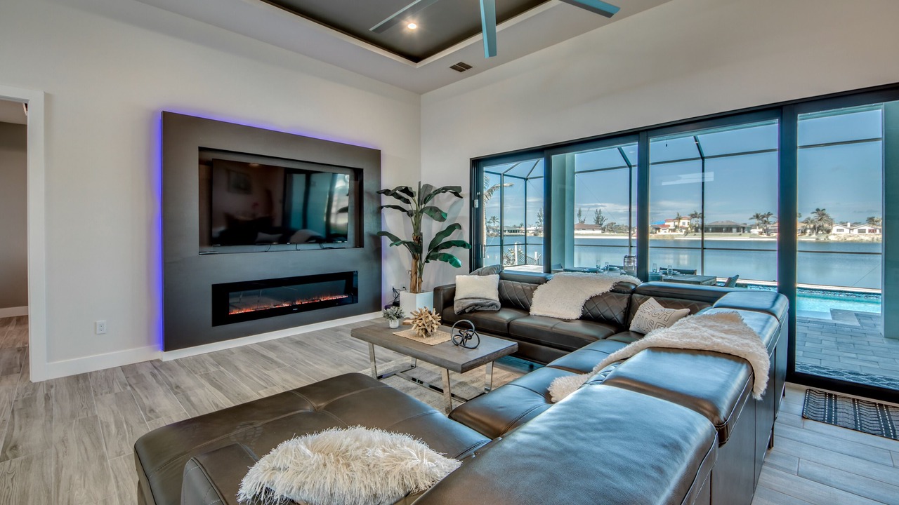 Photo of Livingroom in Mariner