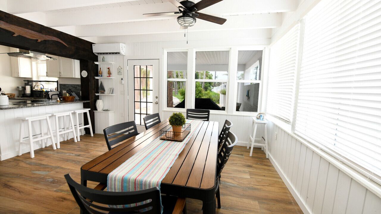 Photo of Livingroom in Englewood