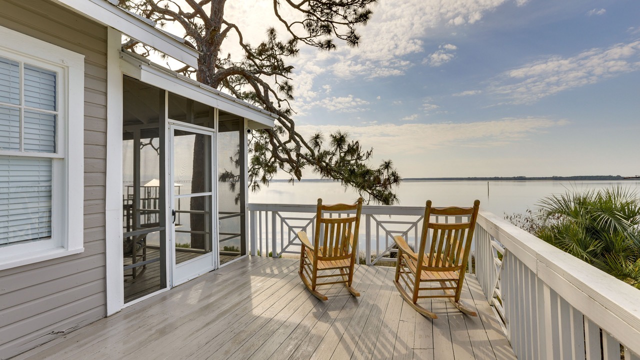 Photo of Patio Balcony in Ochlockonee Bay