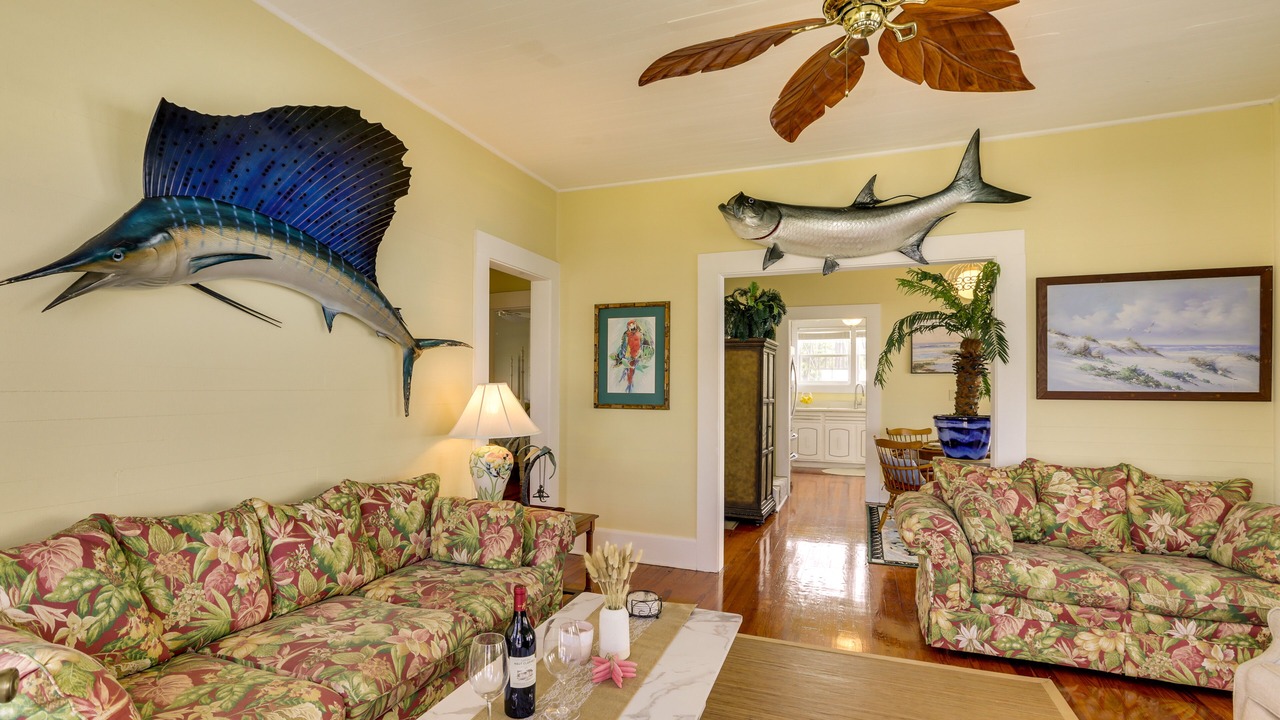 Photo of Livingroom in Ochlockonee Bay