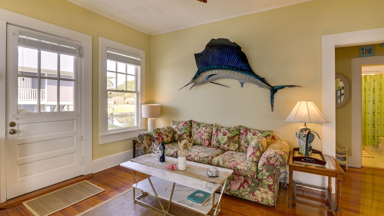 Photo of Livingroom in Ochlockonee Bay