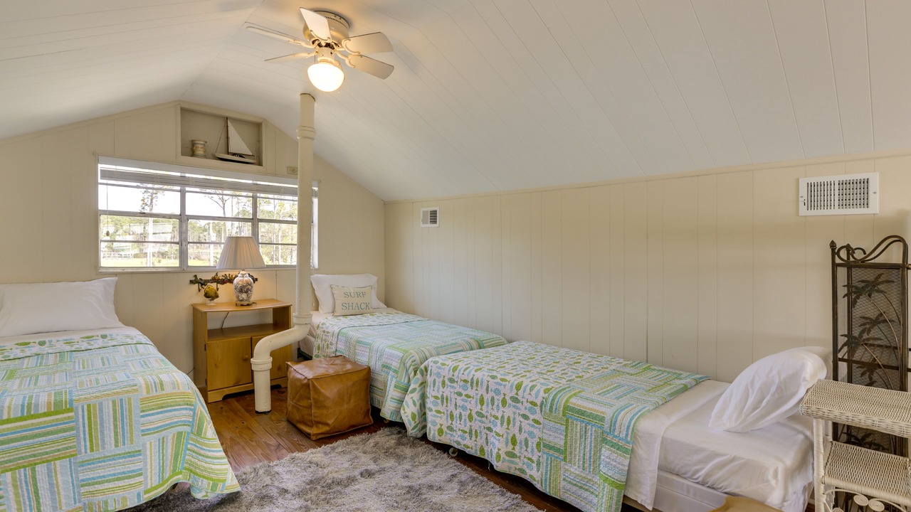 Photo of Bedroom in Ochlockonee Bay