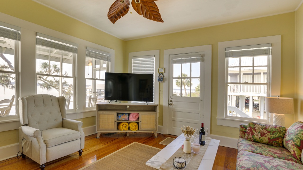 Photo of Bedroom in Ochlockonee Bay