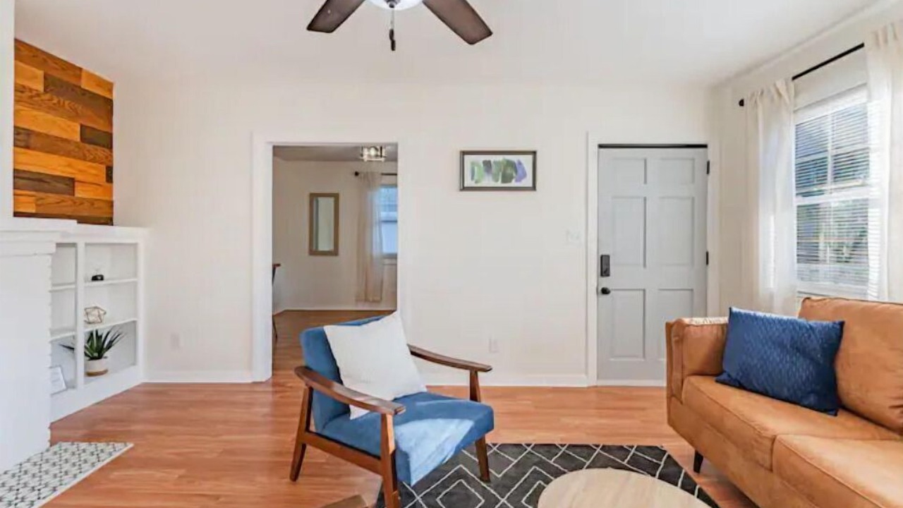 Photo of Livingroom in Seminole Heights