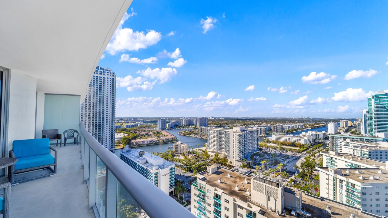 Photo of Patio Balcony in Hallandale Beach