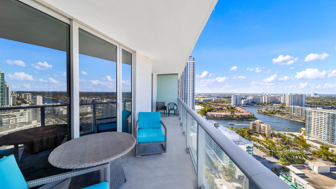 Photo of Patio Balcony in Hallandale Beach