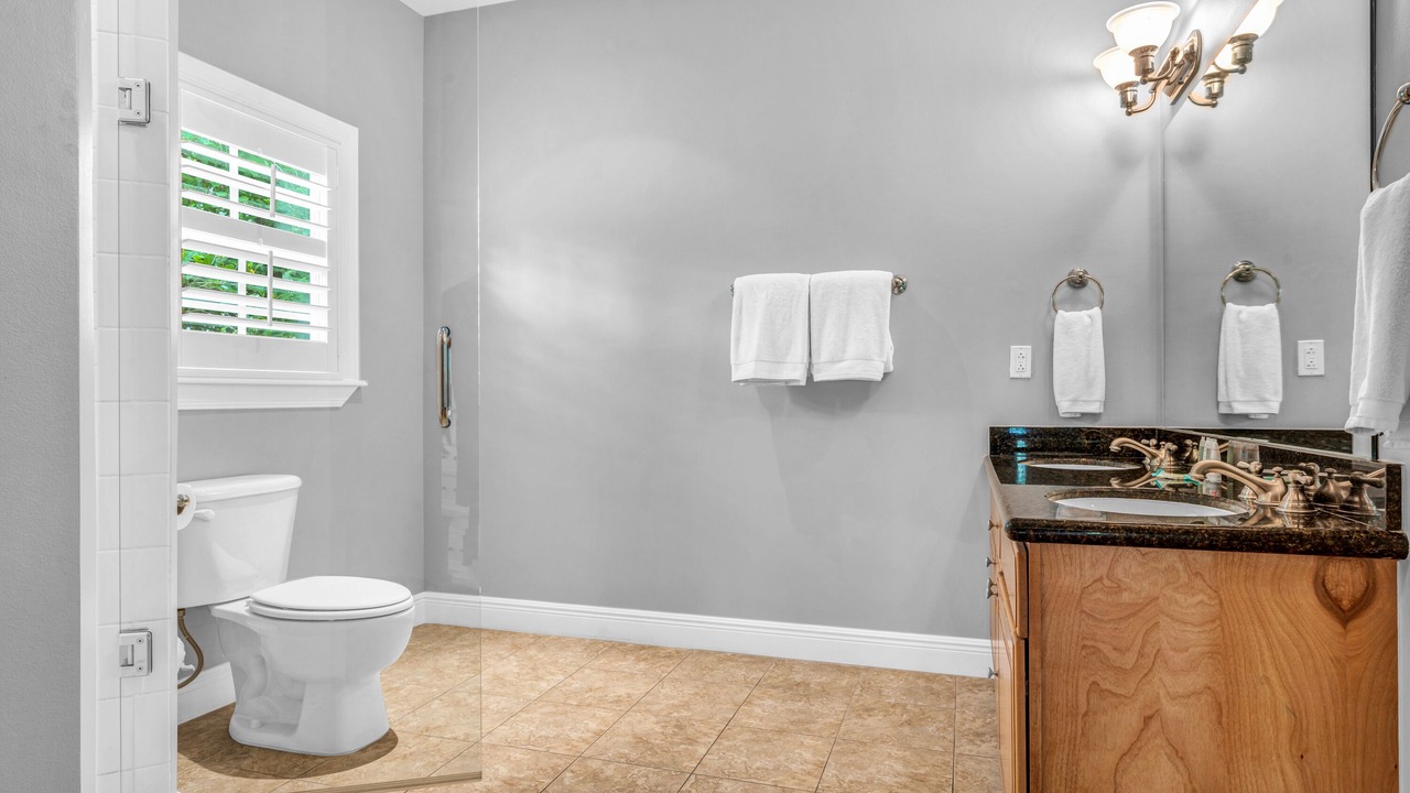 Photo of Bathroom in Islamorada