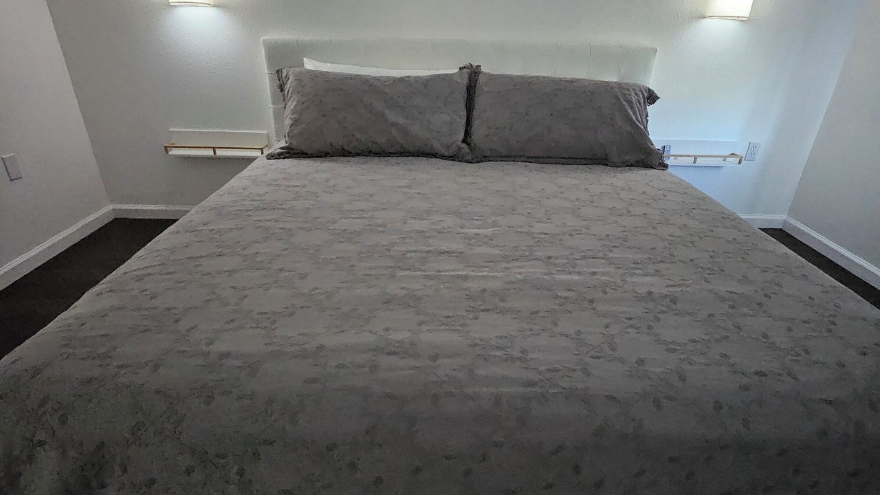 Photo of Bedroom in Sneads