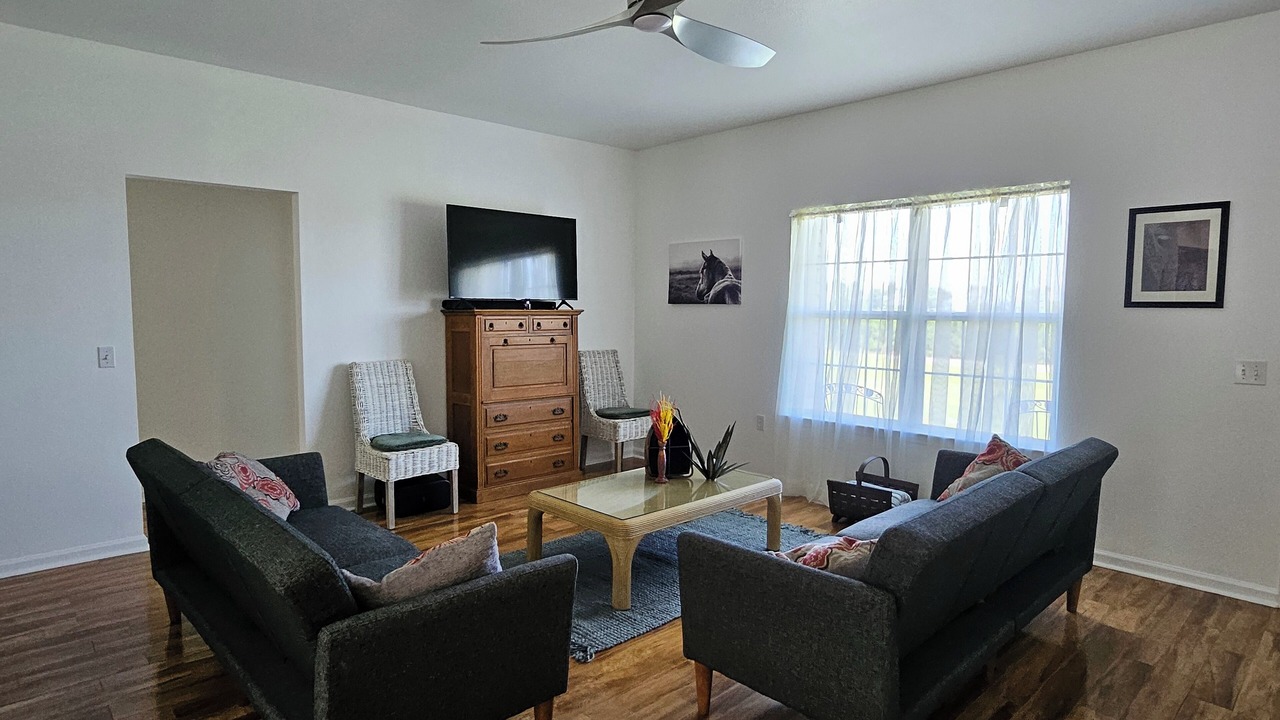 Photo of Livingroom in Sneads