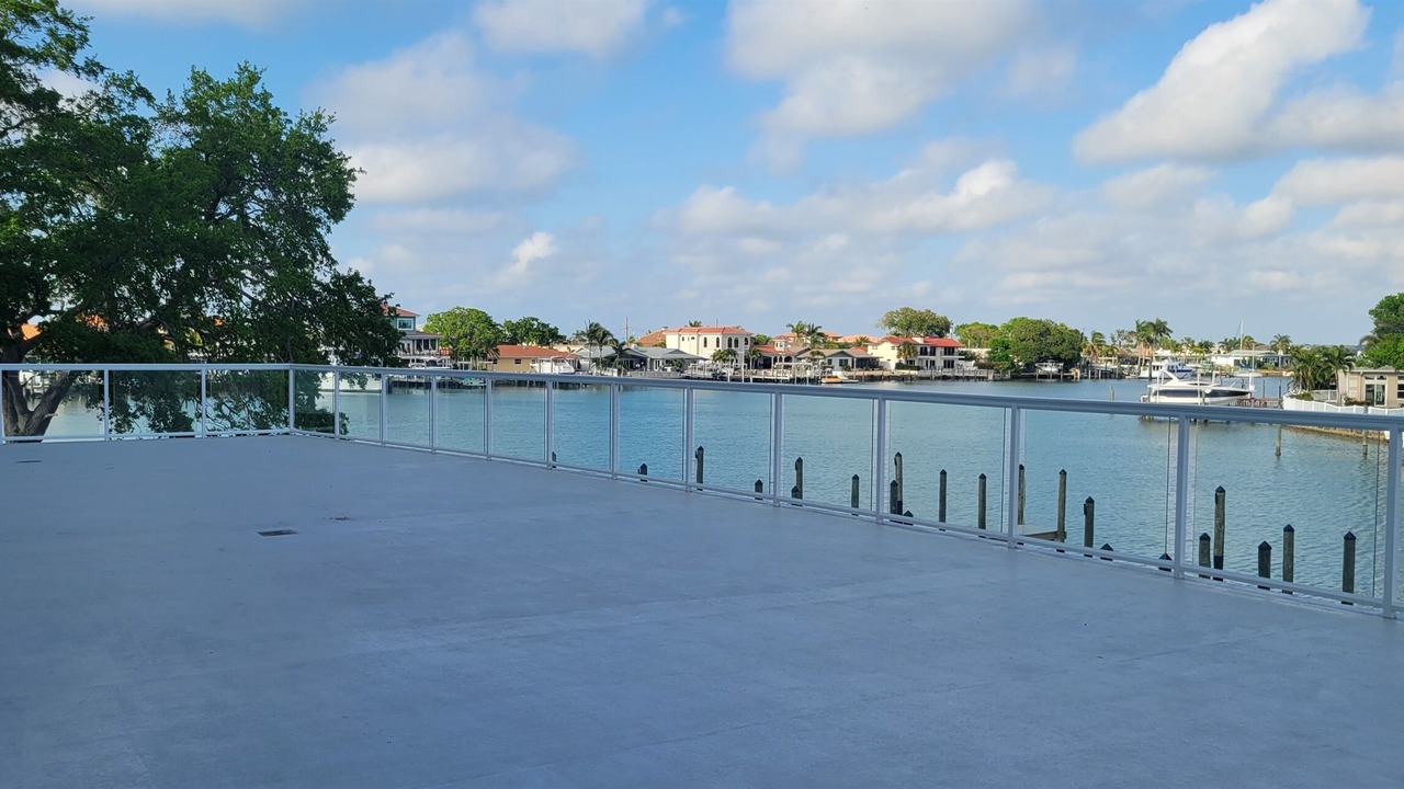 Photo of Outdoor in Island Estate