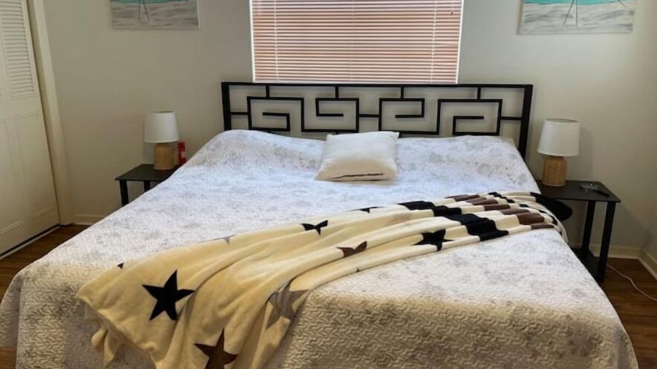 Photo of Bedroom in Sylvan Shores