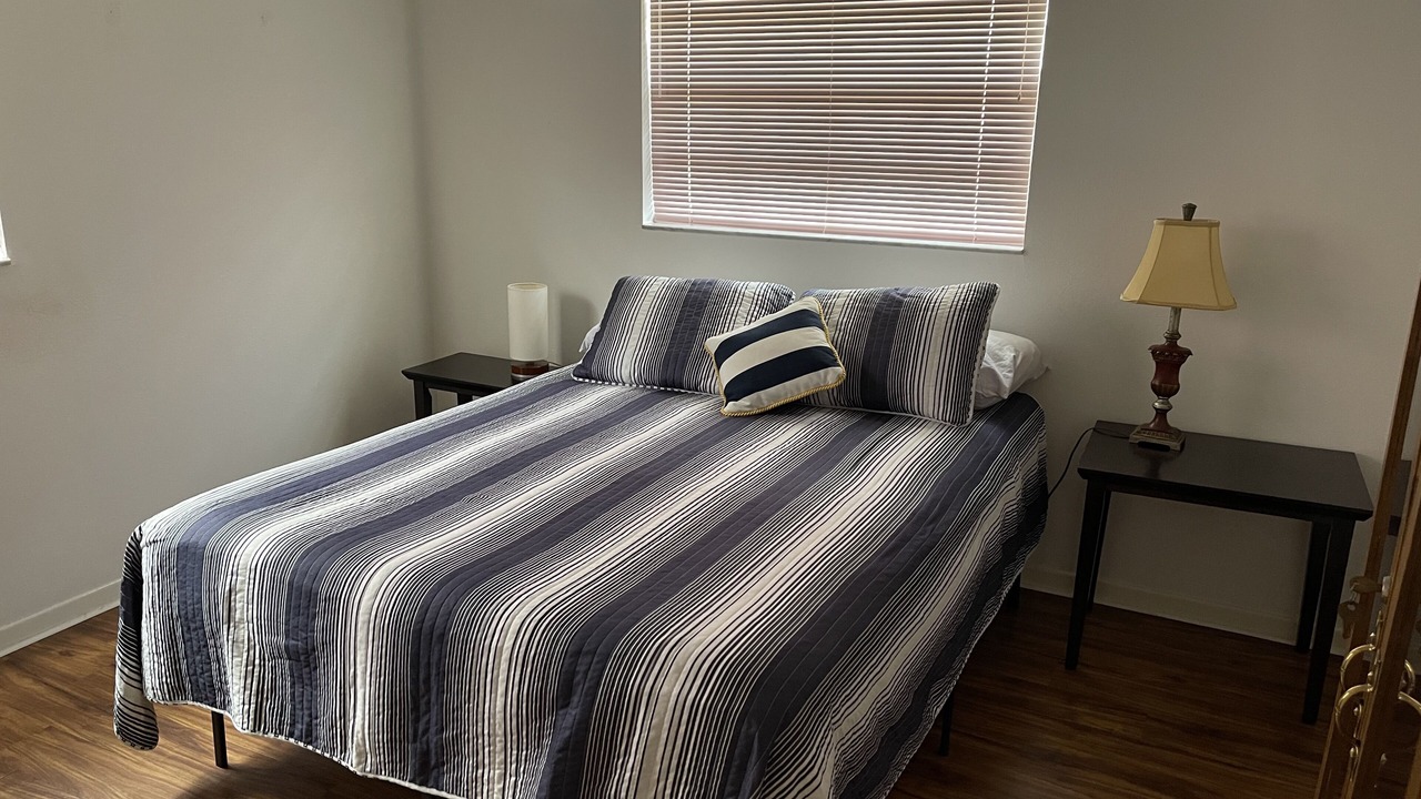 Photo of Bedroom in Sylvan Shores