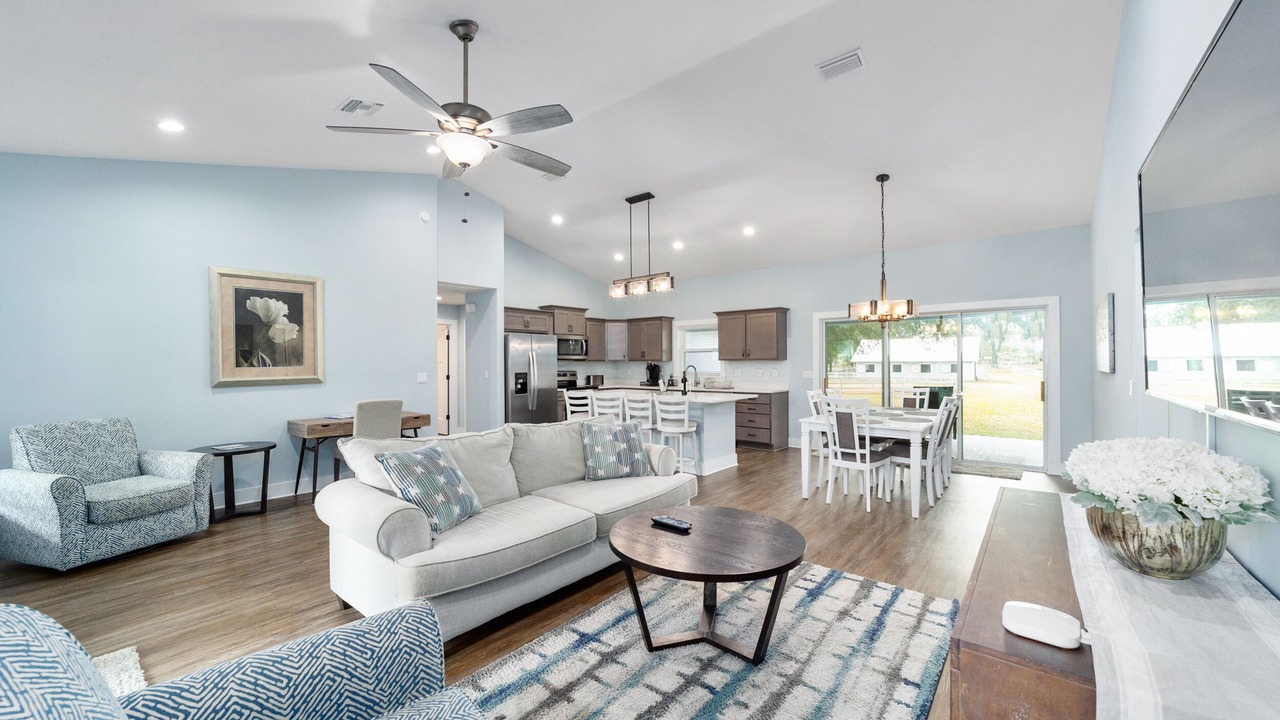 Photo of Livingroom in Fellowship