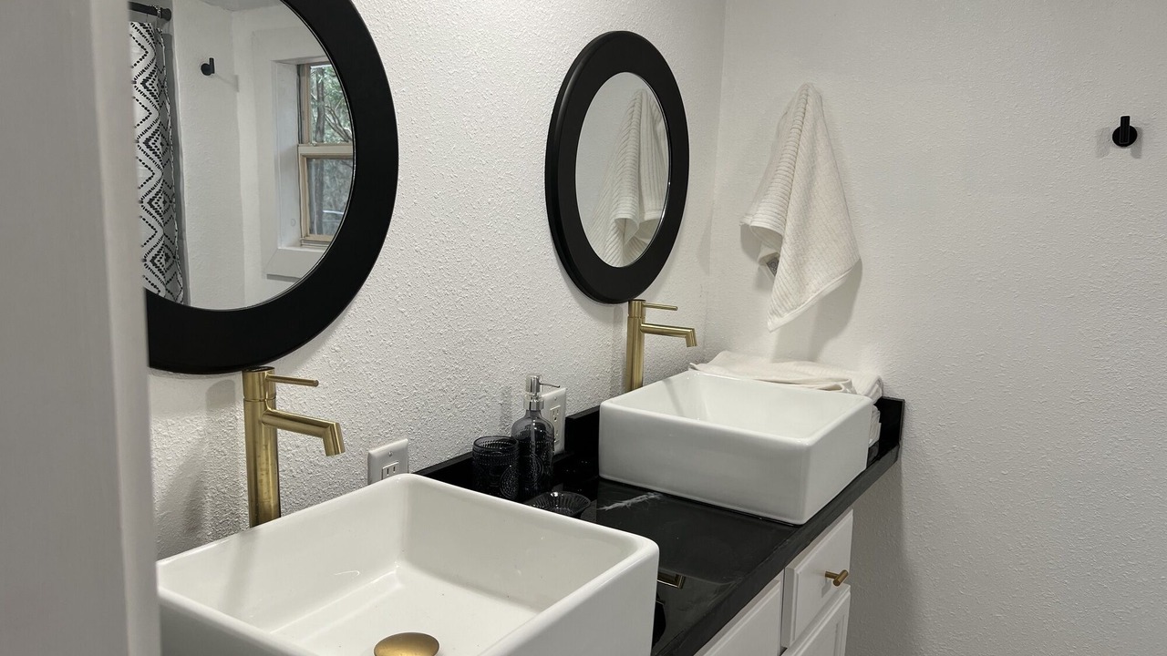 Photo of Bathroom in Inglis