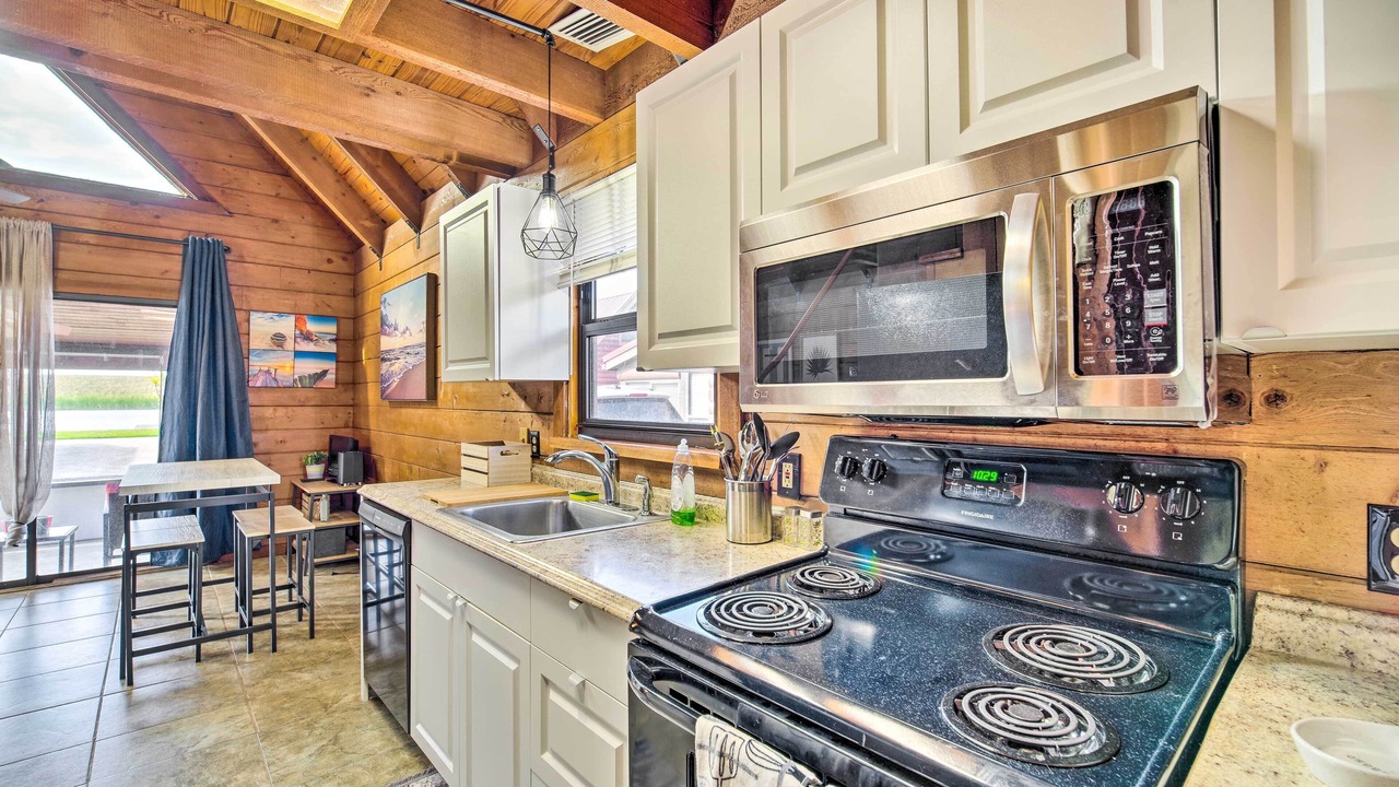Photo of Kitchen in Okeechobee