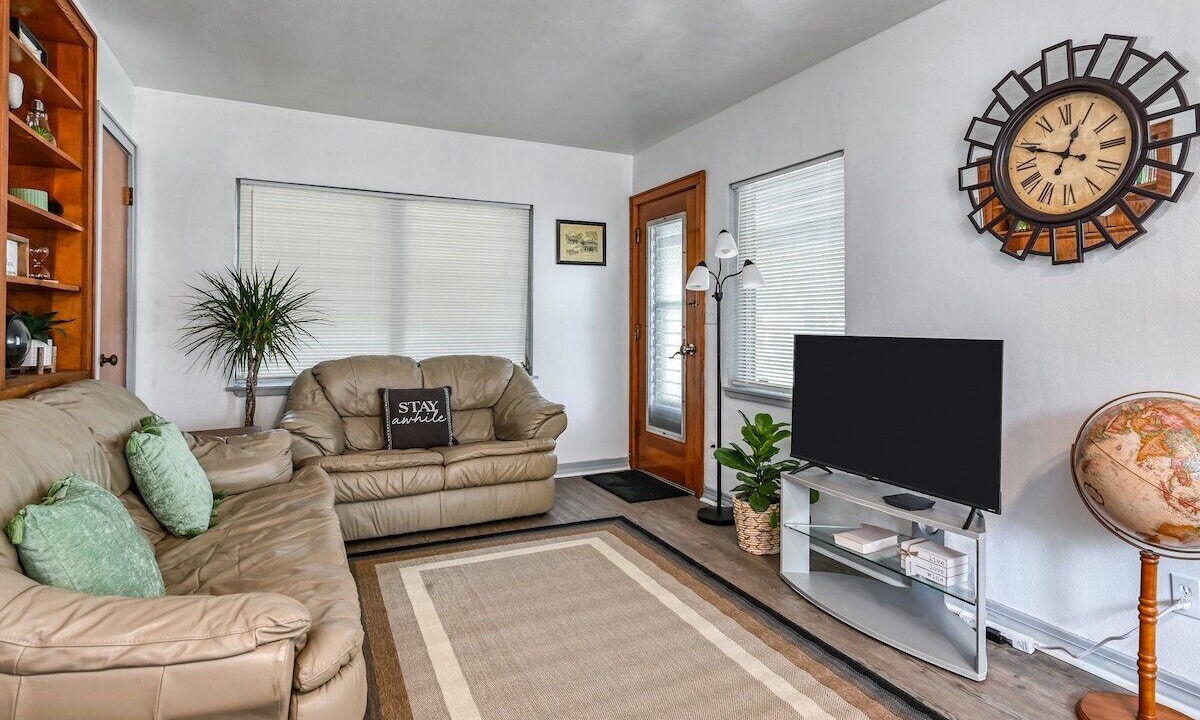 Photo of Livingroom in Palatka