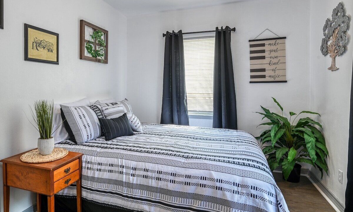 Photo of Bedroom in Palatka