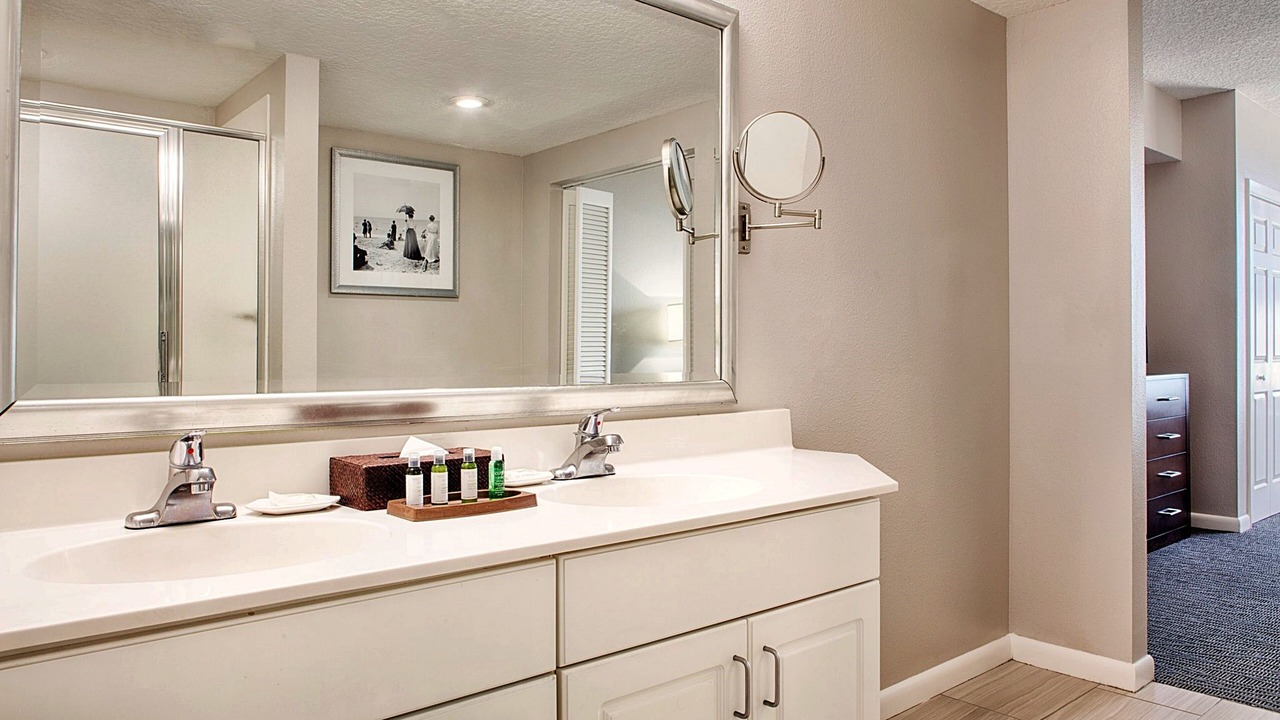 Photo of Bathroom in Brush - Stewarts
