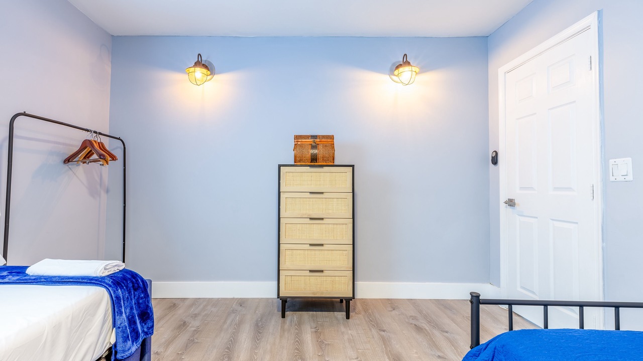 Photo of Bedroom in Hallandale Beach
