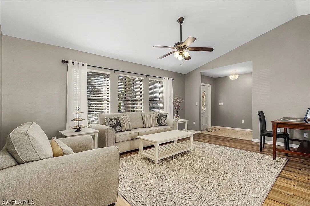 Photo of Livingroom in Fort Myers
