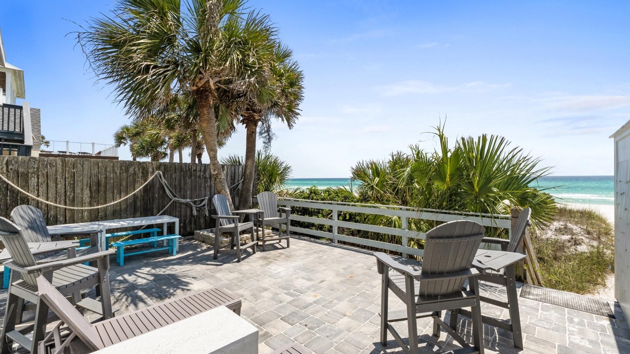 Photo of Patio Balcony in Laguna Beach Estates