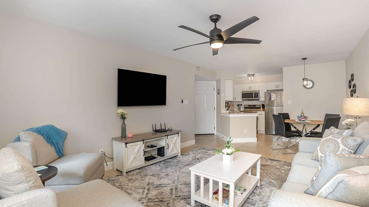 Photo of Livingroom in Ocean Side Village