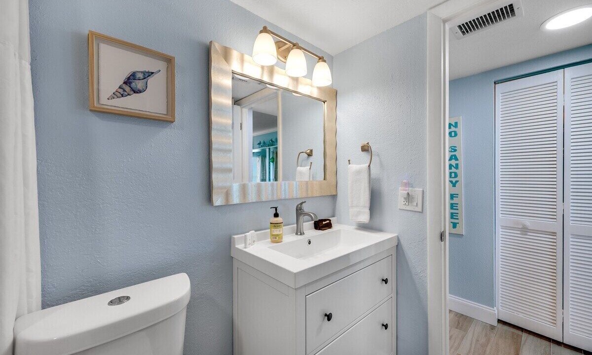 Photo of Bathroom in Belleair Beach