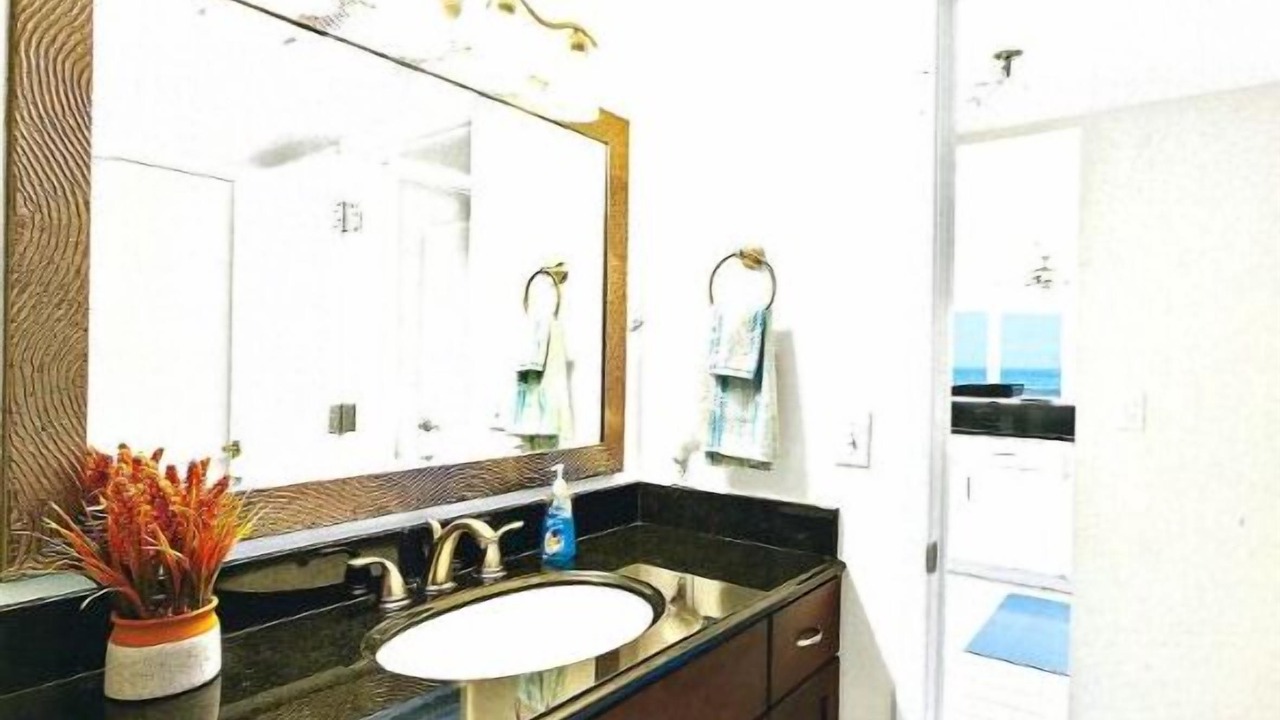 Photo of Bathroom in Ormond Beach