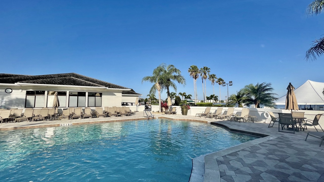 Photo of Outdoor in Heritage Palms