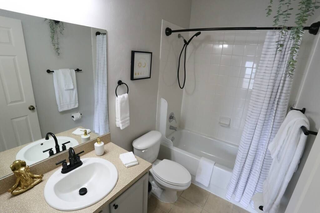 Photo of Bathroom in Gainesville