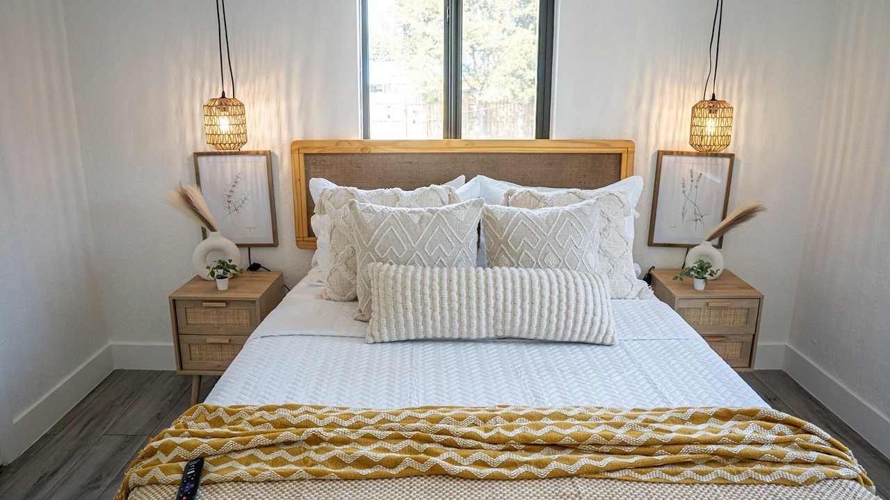 Photo of Bedroom in Golden Glades