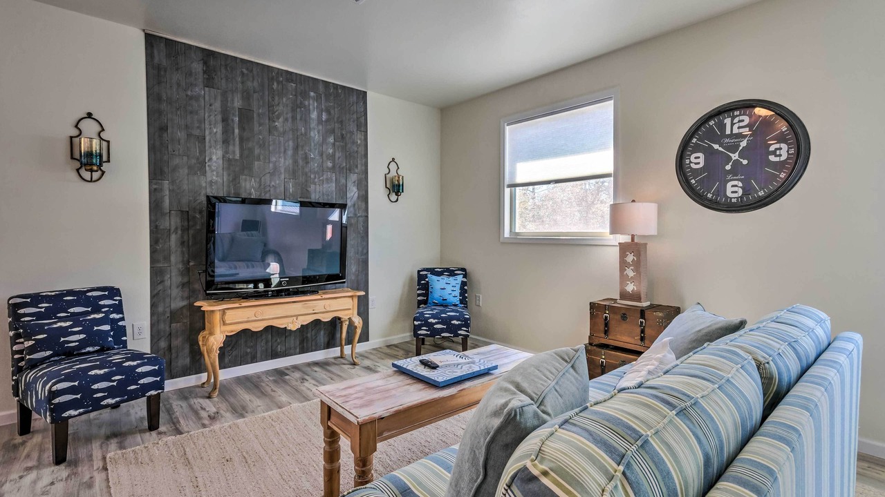 Photo of Livingroom in Gulf Breeze