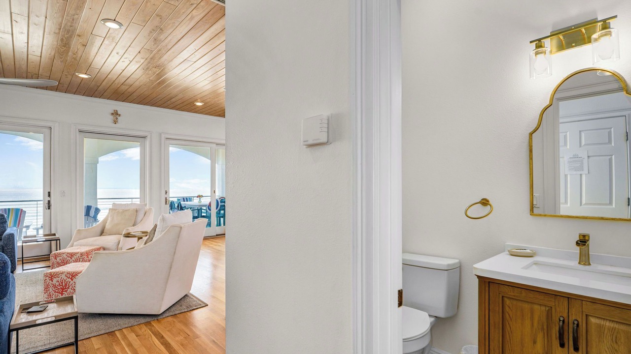 Photo of Bathroom in East End