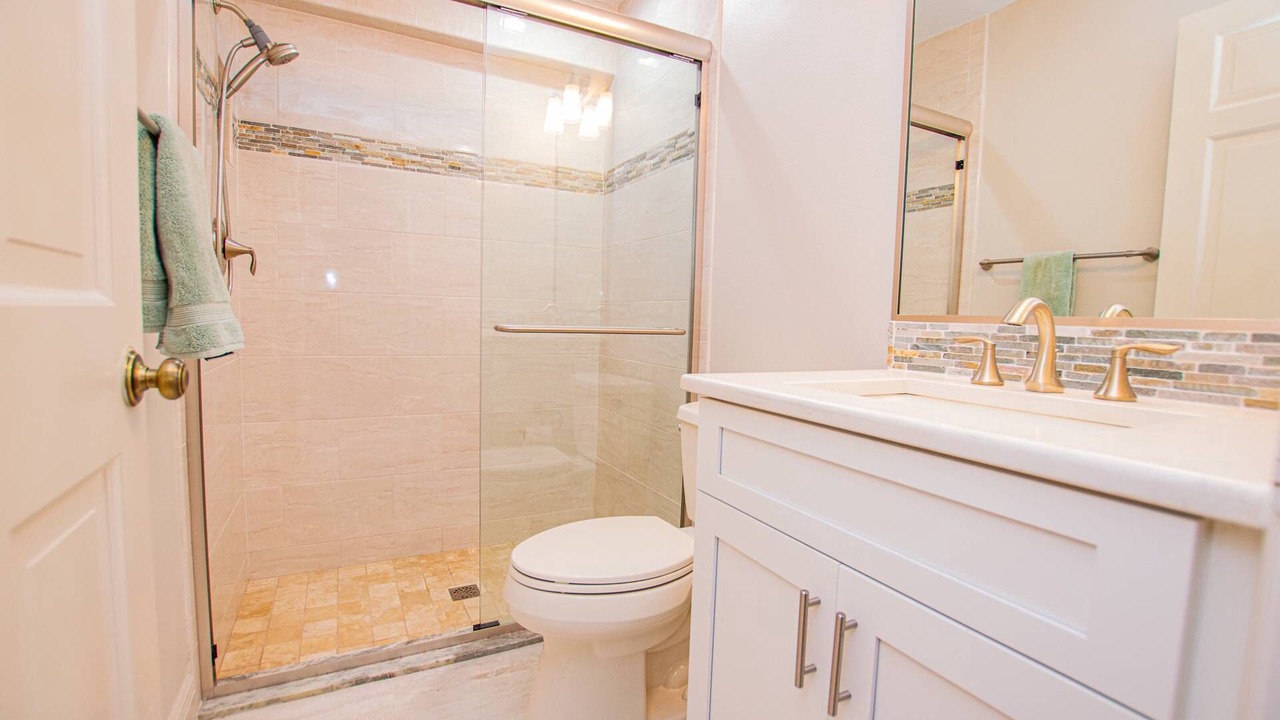 Photo of Bathroom in Fairway Village