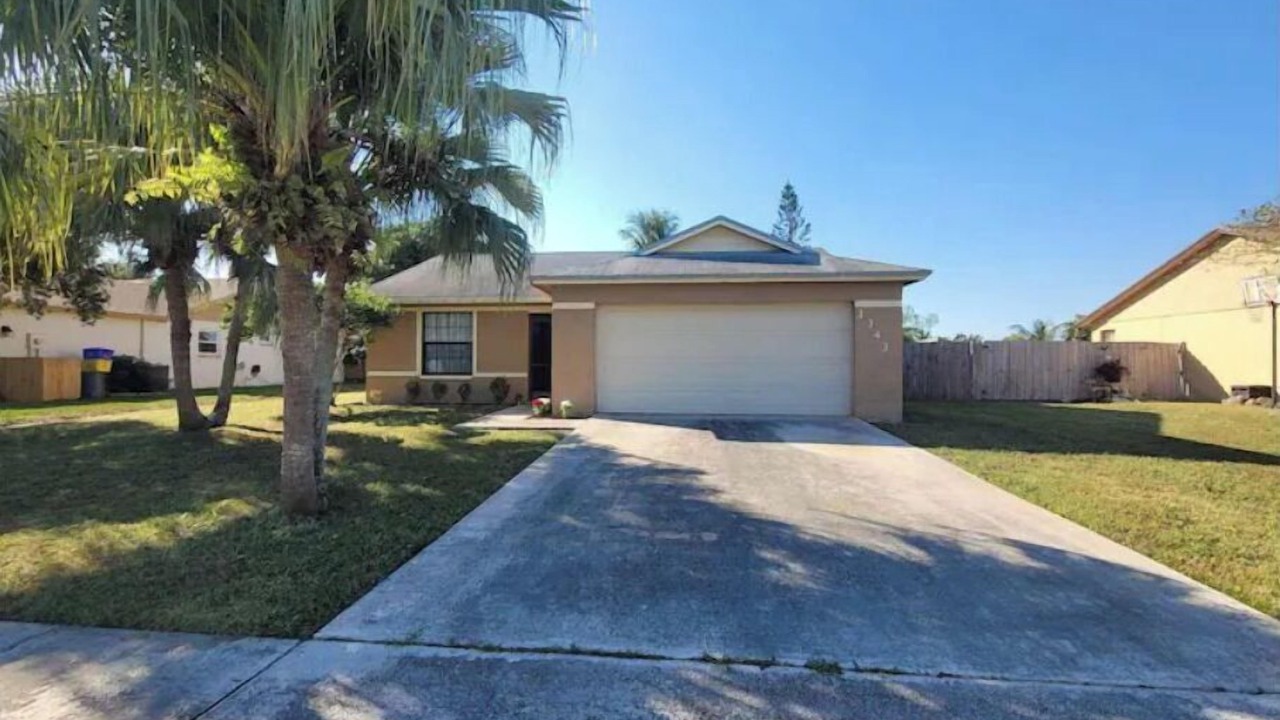 Photo of Outdoor in Royal Palm Beach