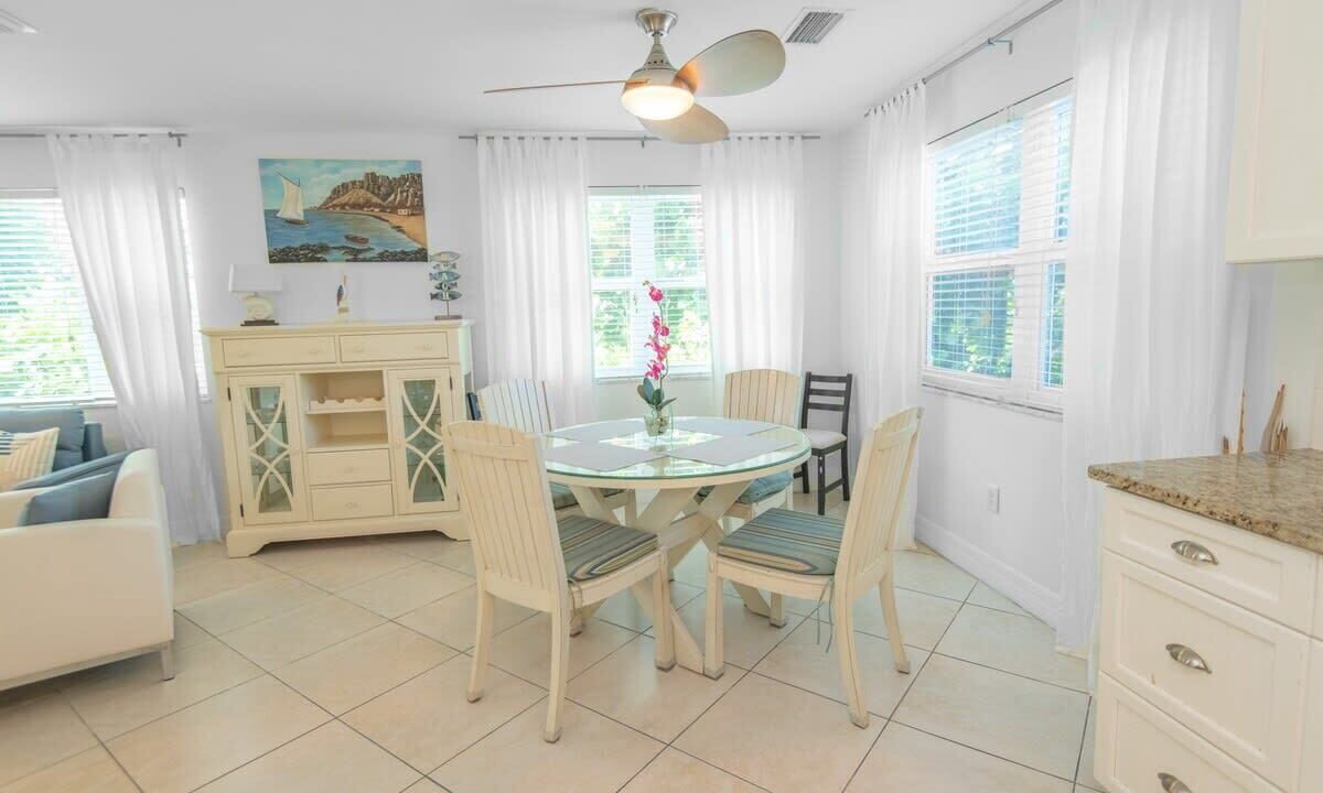 Photo of Bedroom in Fort Pierce Shores