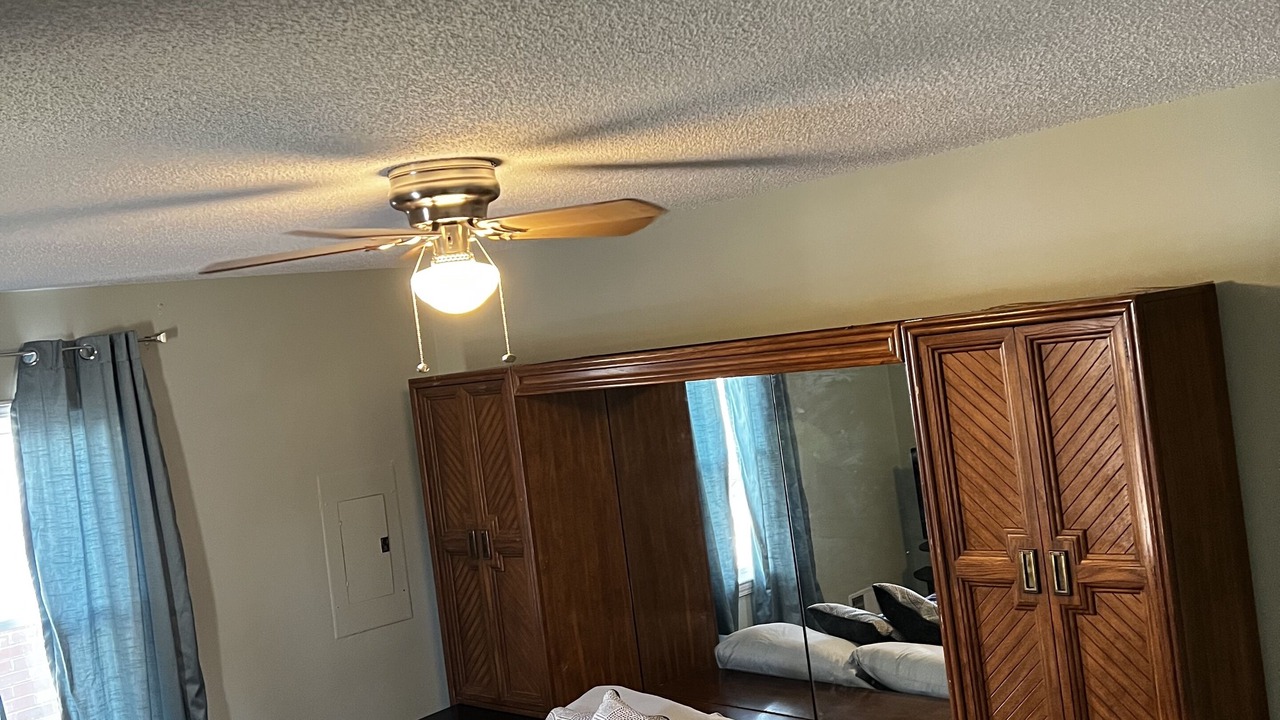 Photo of Bedroom in State Park